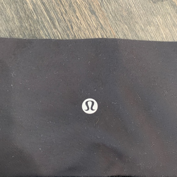 black lululemon leggings - Picture 3 of 3